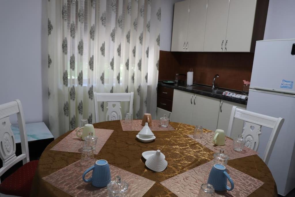 Blei & Dei Apartment بيرات المظهر الخارجي الصورة